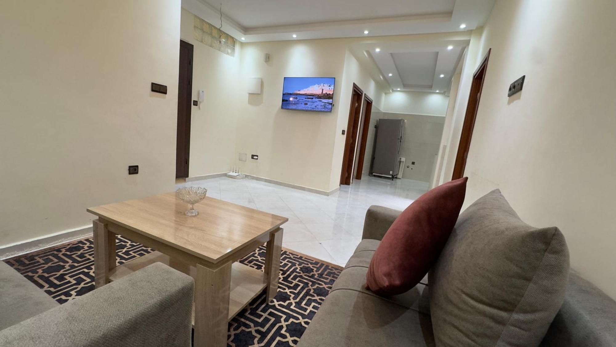 Appartement Spacieux Et Calme A Proximite De La Mer Et La Gare Agdal Рабат Екстериор снимка
